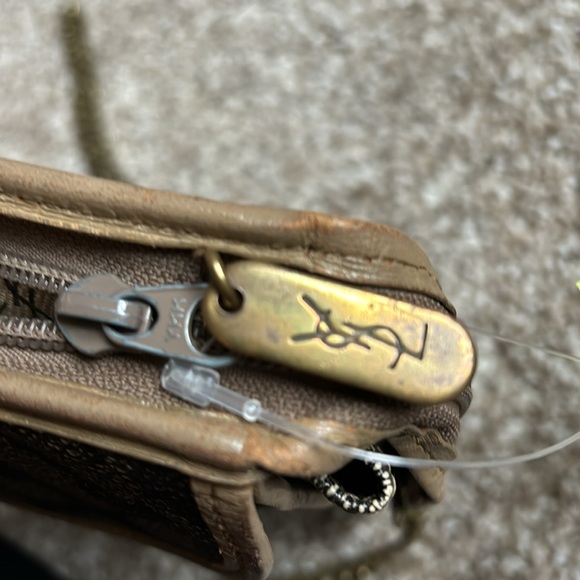 YSL clutch document holder - Picture 9 of 12